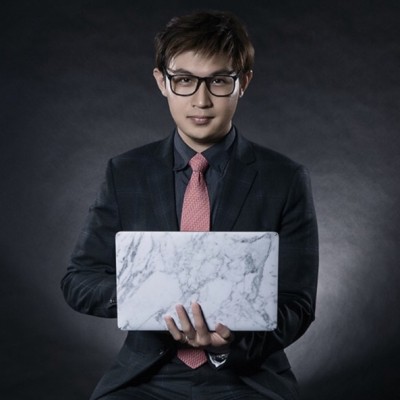 麻辣教師真人版,網紅企業家「富總」周永富蒞臨玉里高中,暢談AI電商與直播實戰:AI新自媒體,網紅頭家,麻辣鮮師真人版,麻辣教師真人版,玉里高中,花蓮災後重建,AI應用專家