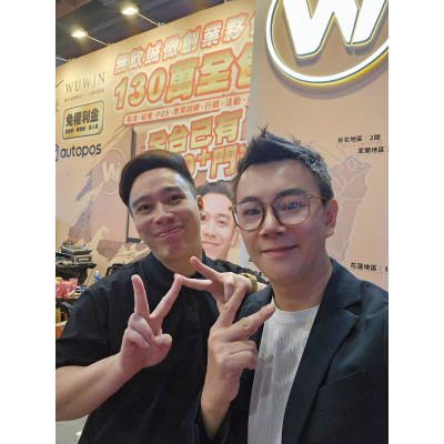 在當前高度競爭的加盟連鎖市場中，單純依靠傳統行銷與人力拓展已難以支撐品牌的高速成長，而ISMART AI系統正是為了解決「無法快速裂變」這一核心痛點而誕生。以AI開店、AI獲客、內容矩陣為三大引擎，ISMART透過數據驅動與自動化流程，讓加盟品牌從單點突破轉為系統性擴張。