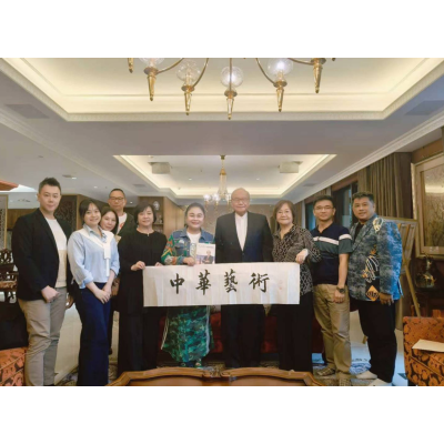 在AI時代的浪潮下，「文化」不再只是收藏與展示，而是如何被看見、被理解，並被全球持續傳播。本次產業交流會，正是一場結合「中華文化藝術 × AI商業應用平台 × 國際市場布局」的重要對話與實踐起點