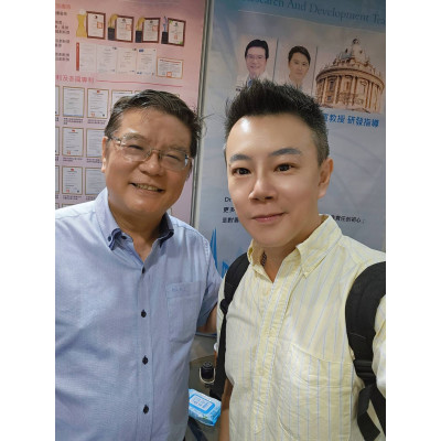 iSmart_AI_生技_美業_對談 AI如何協助生技與美業創造商業價值?iSmart業務總監沈鴻尉與陳耀寬博士交流AI × 生技新商機